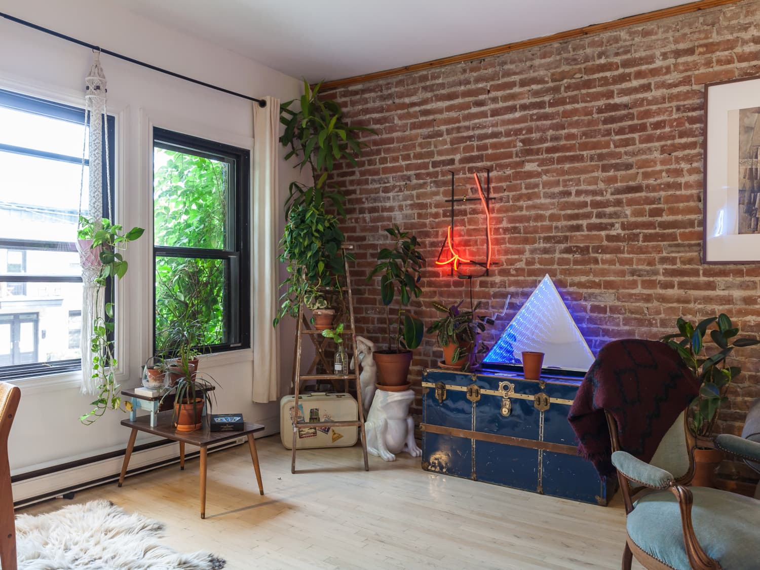 Best neon lights for room discount